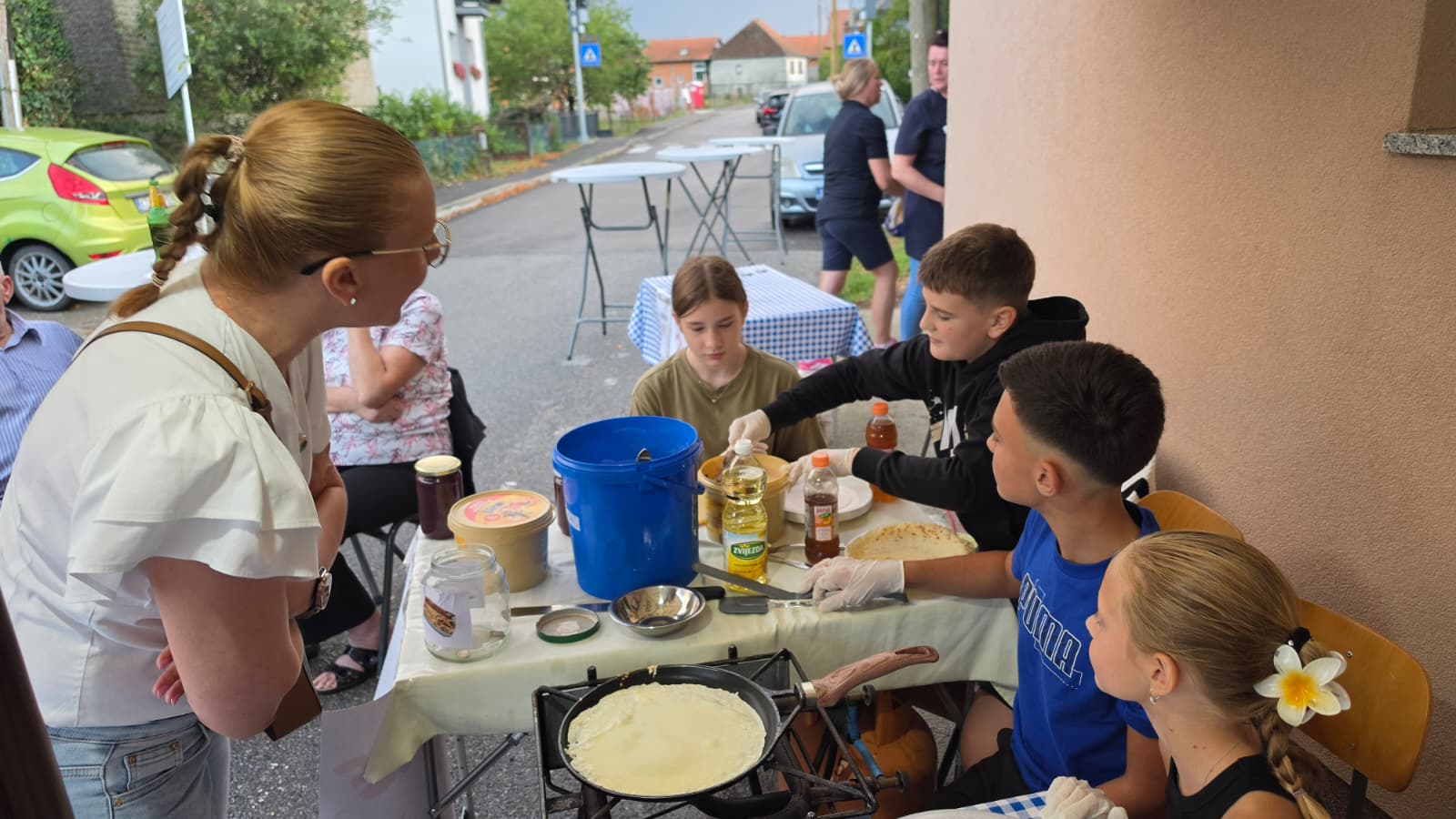 Palačinke se peku pred gostima