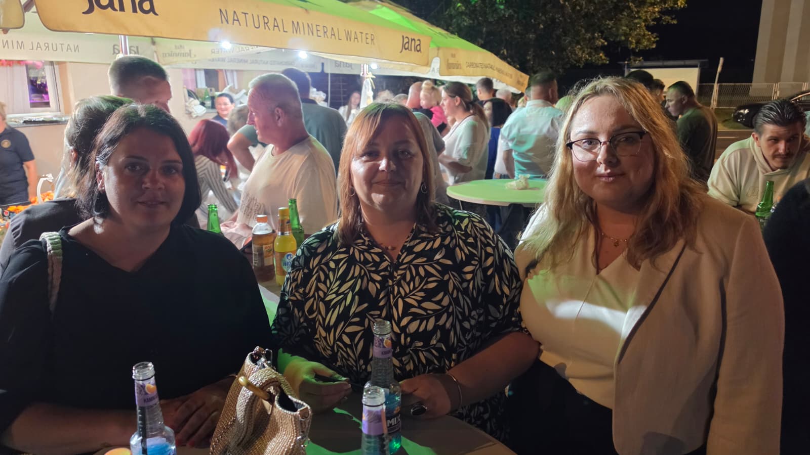 Gosti u večernjem druženju