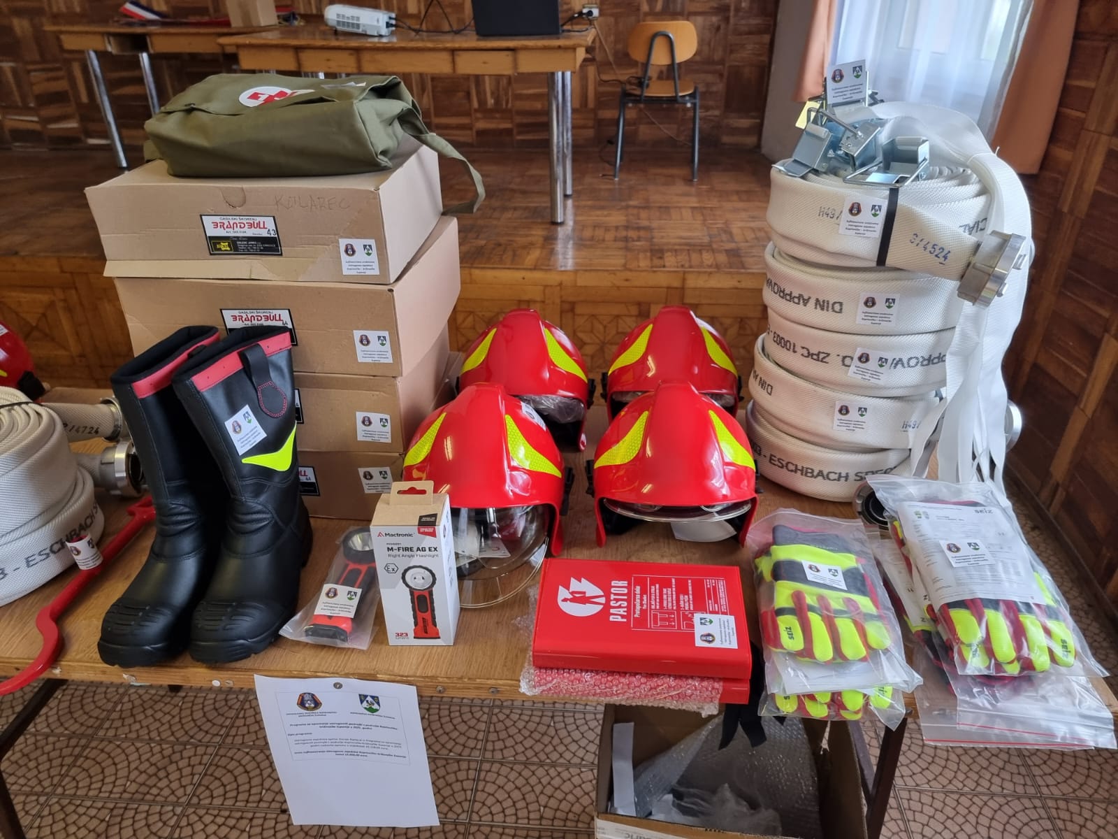 Nova vatrogasna oprema za DVD društva